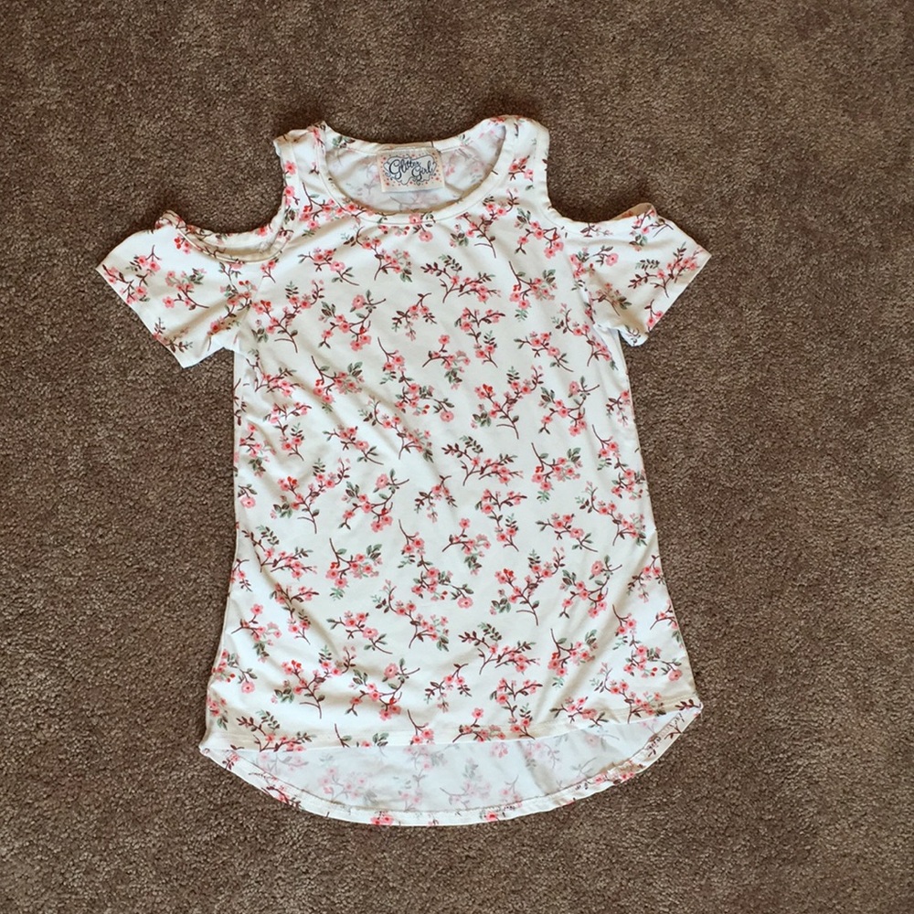 Flowery shirt